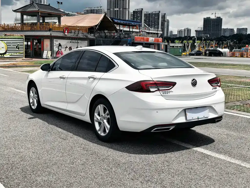 Buick Regal — фото 7