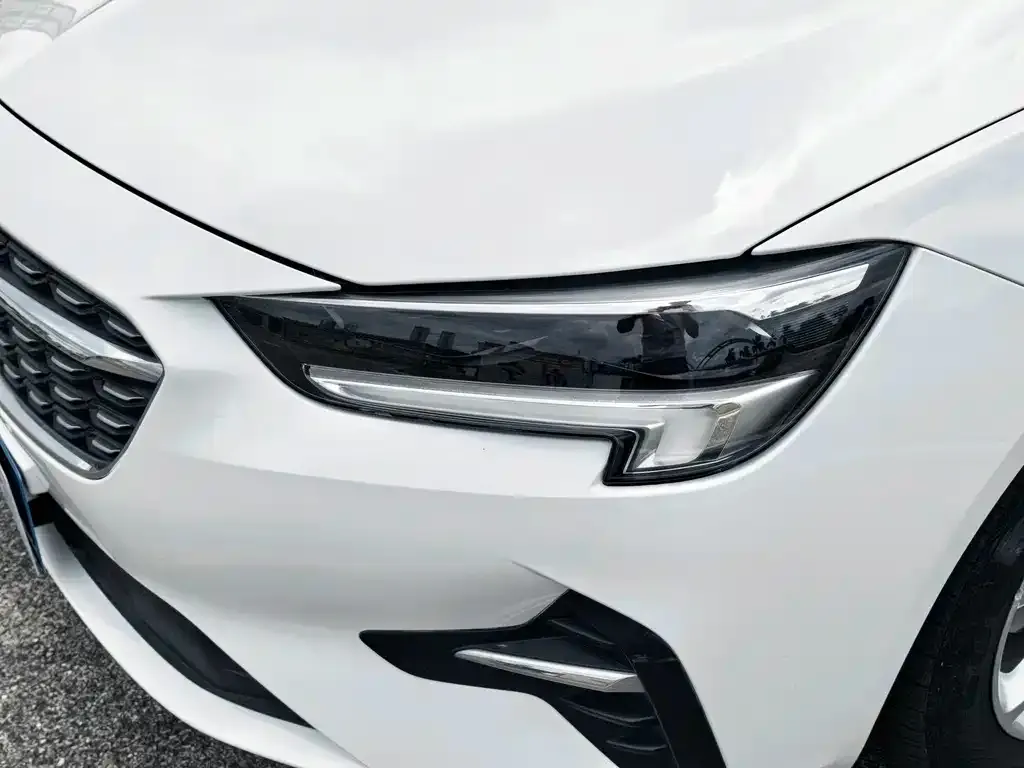 Buick Regal — фото 2