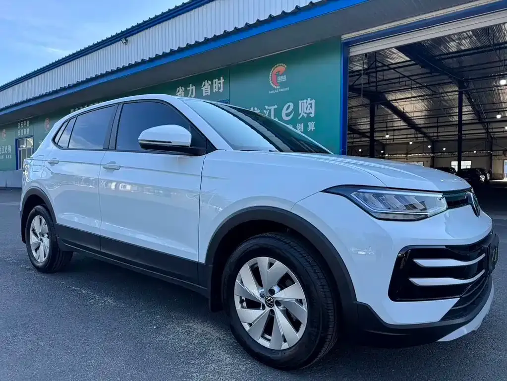 Volkswagen Tharu — фото 2