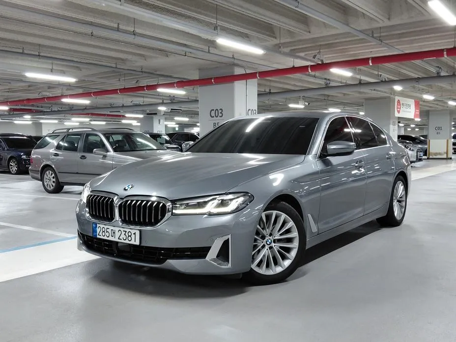 BMW 5-Series — фото 1