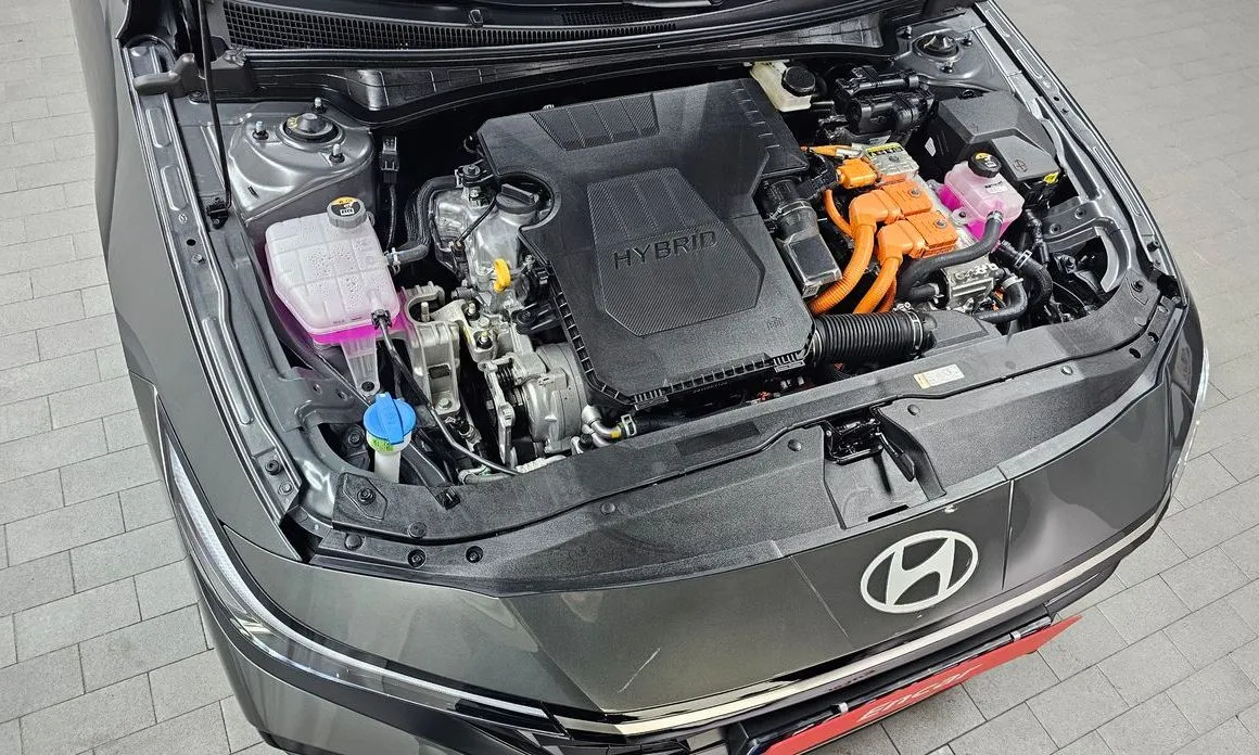 Hyundai AVANTE — фото 4