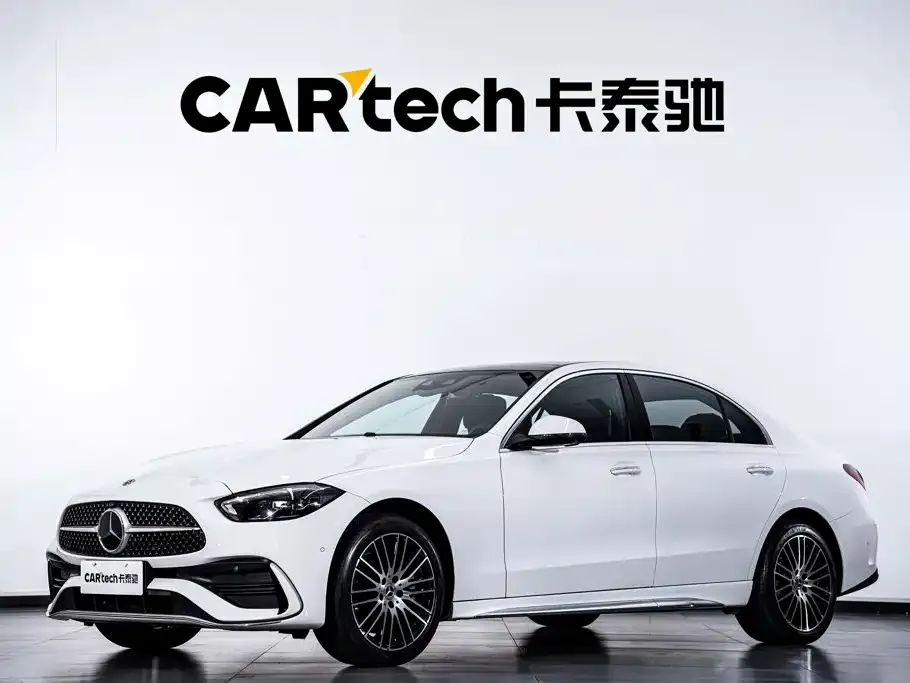 Mercedes-Benz C-Class — фото 1