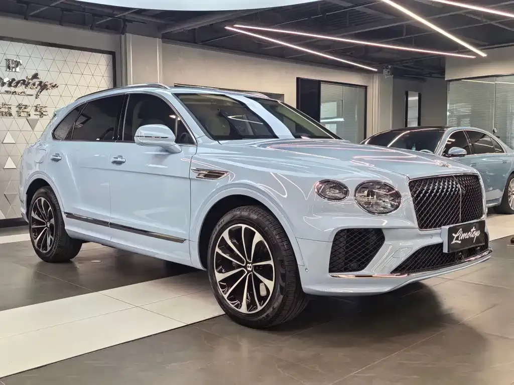 Bentley Bentayga — фото 3