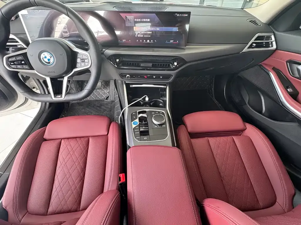 BMW i3 — фото 10