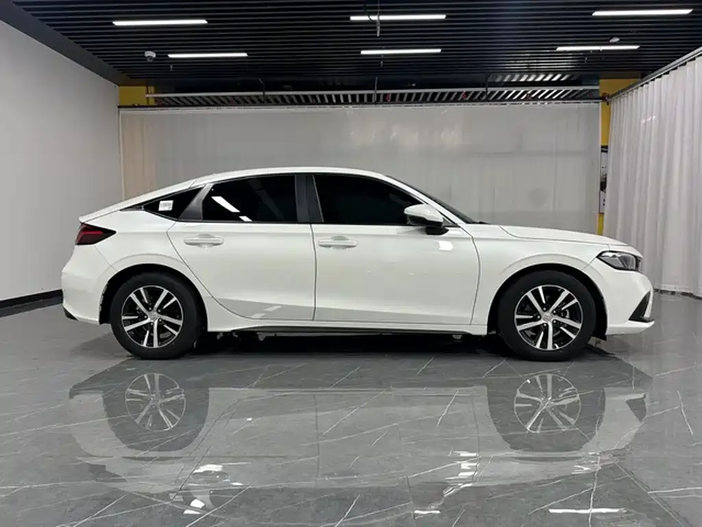 Honda Civic — фото 10