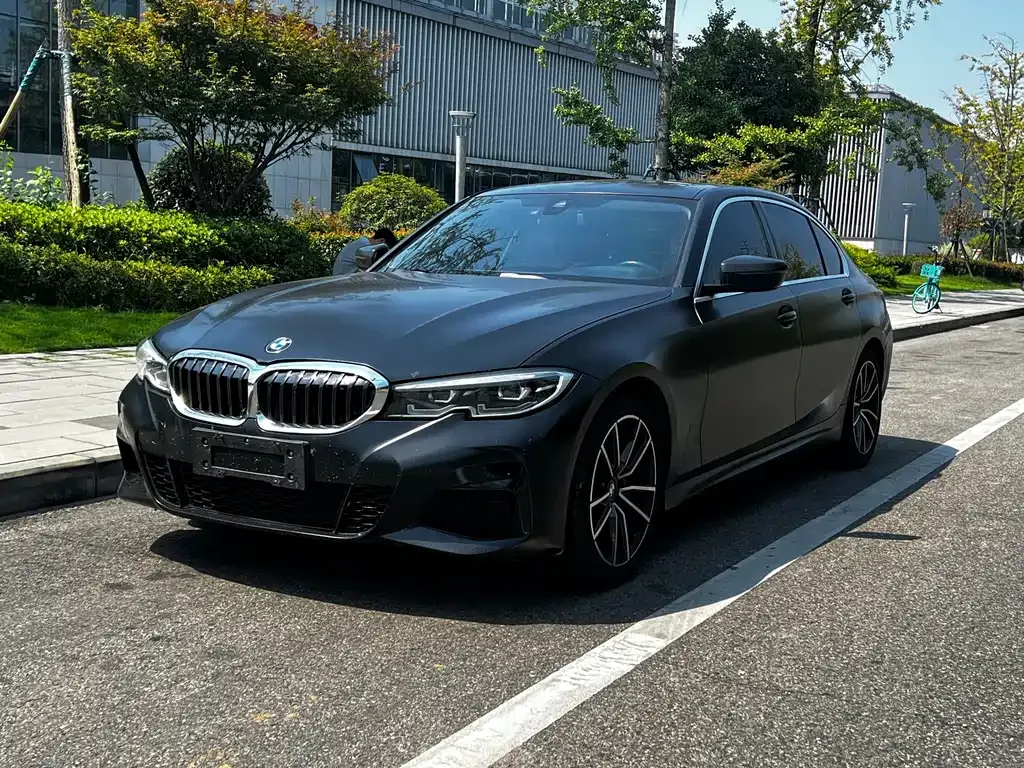 BMW 3 Series — фото 1