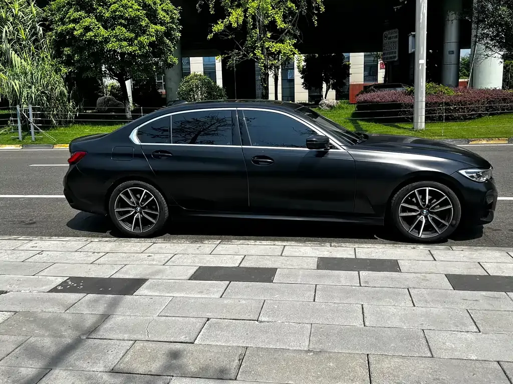 BMW 3 Series — фото 10
