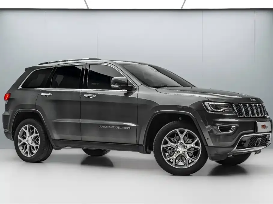 Jeep Grand Cherokee (Import) — фото 5