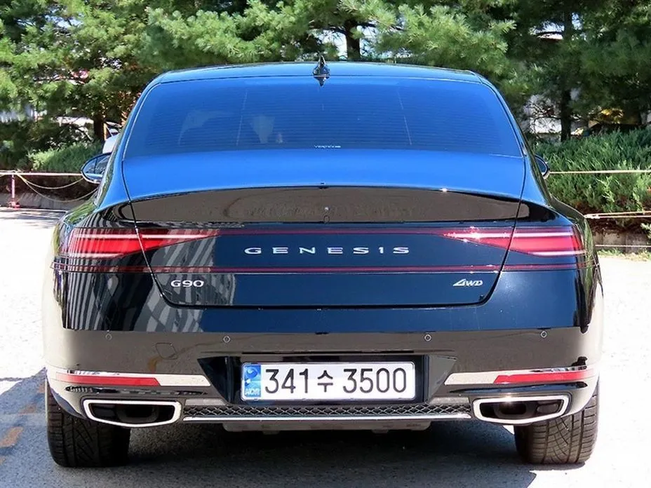 Genesis G90 — фото 5