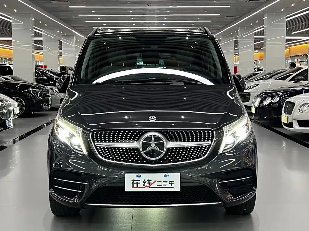 Mercedes-Benz V-Class — фото 4
