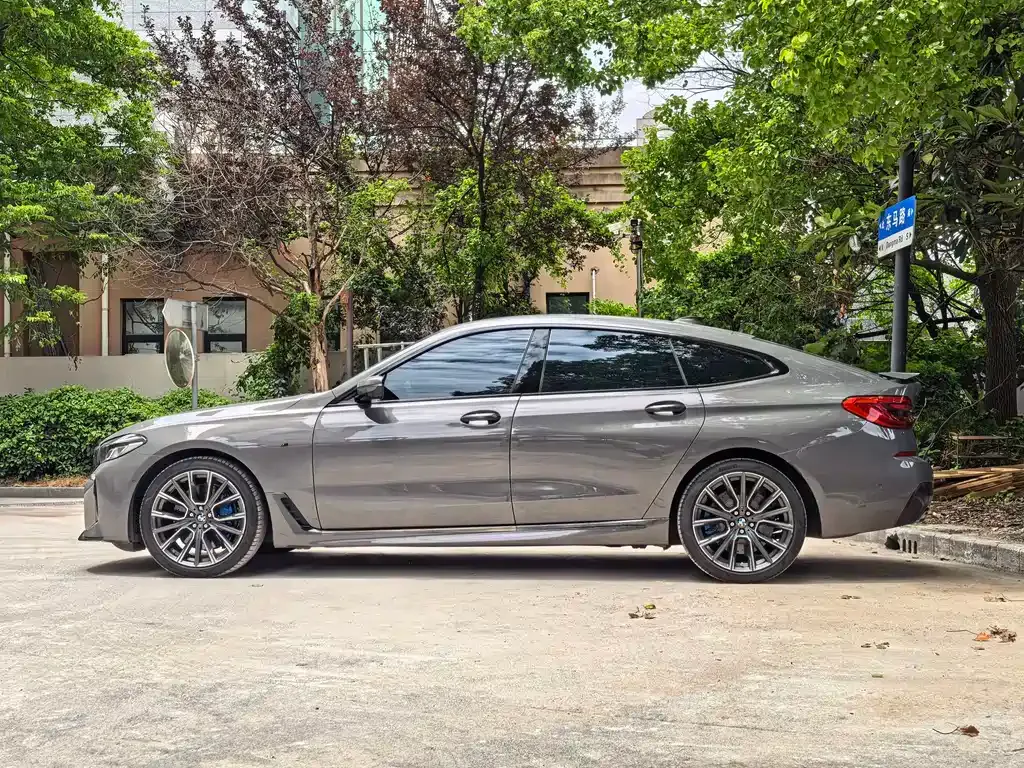 BMW 6 Series GT — фото 8