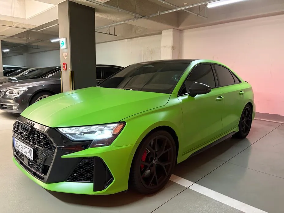 Audi RS3 — фото 1