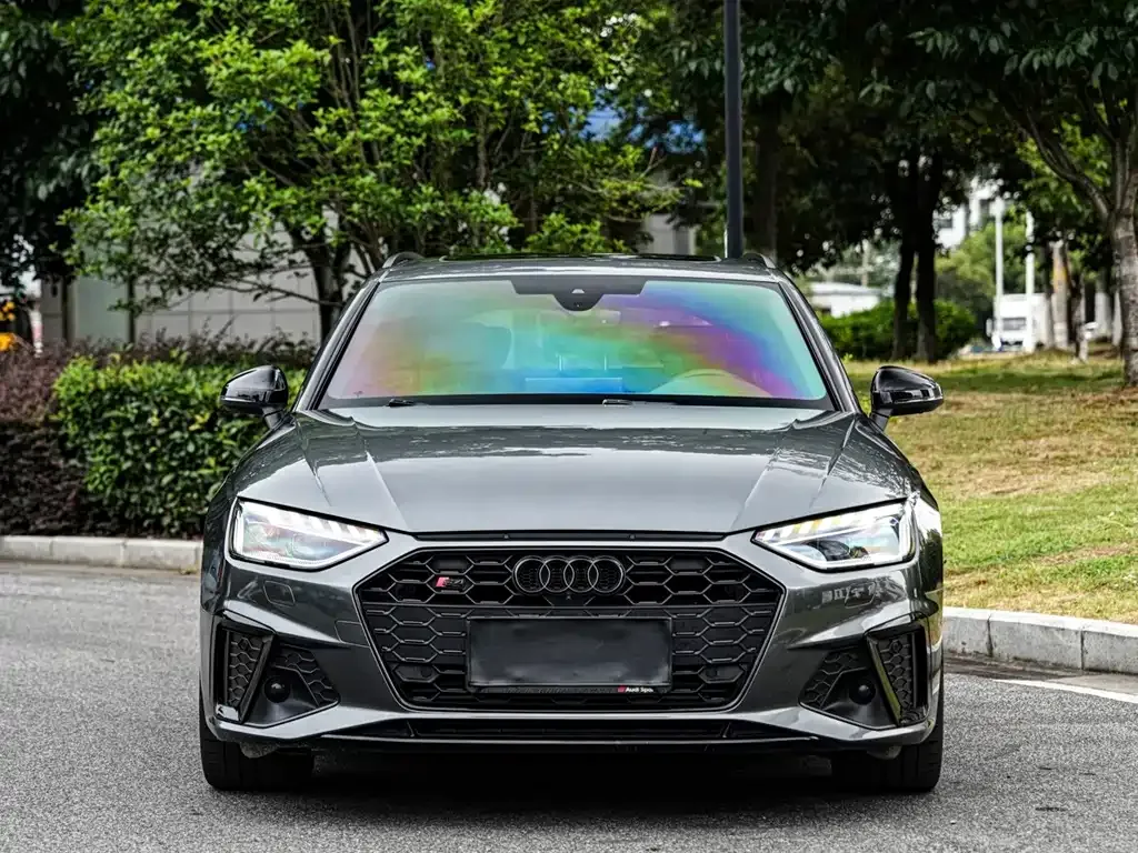 Audi S4 — фото 5