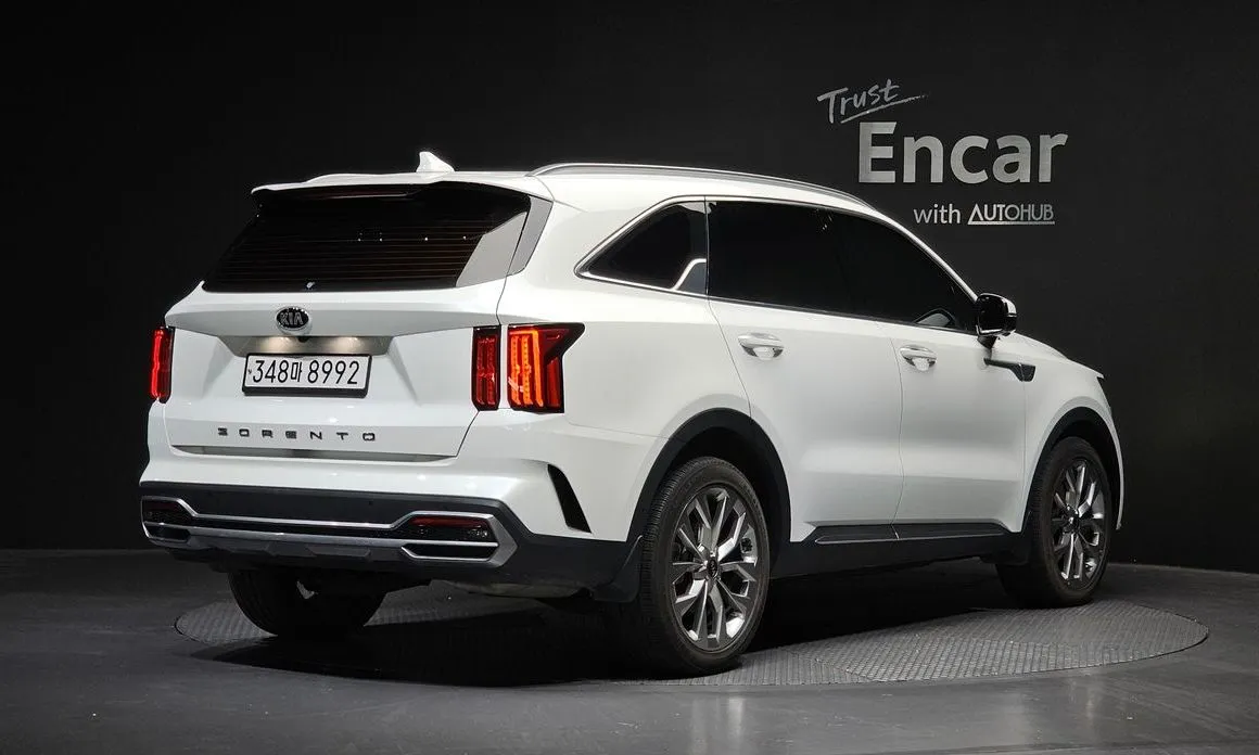 Kia Sorento — фото 3