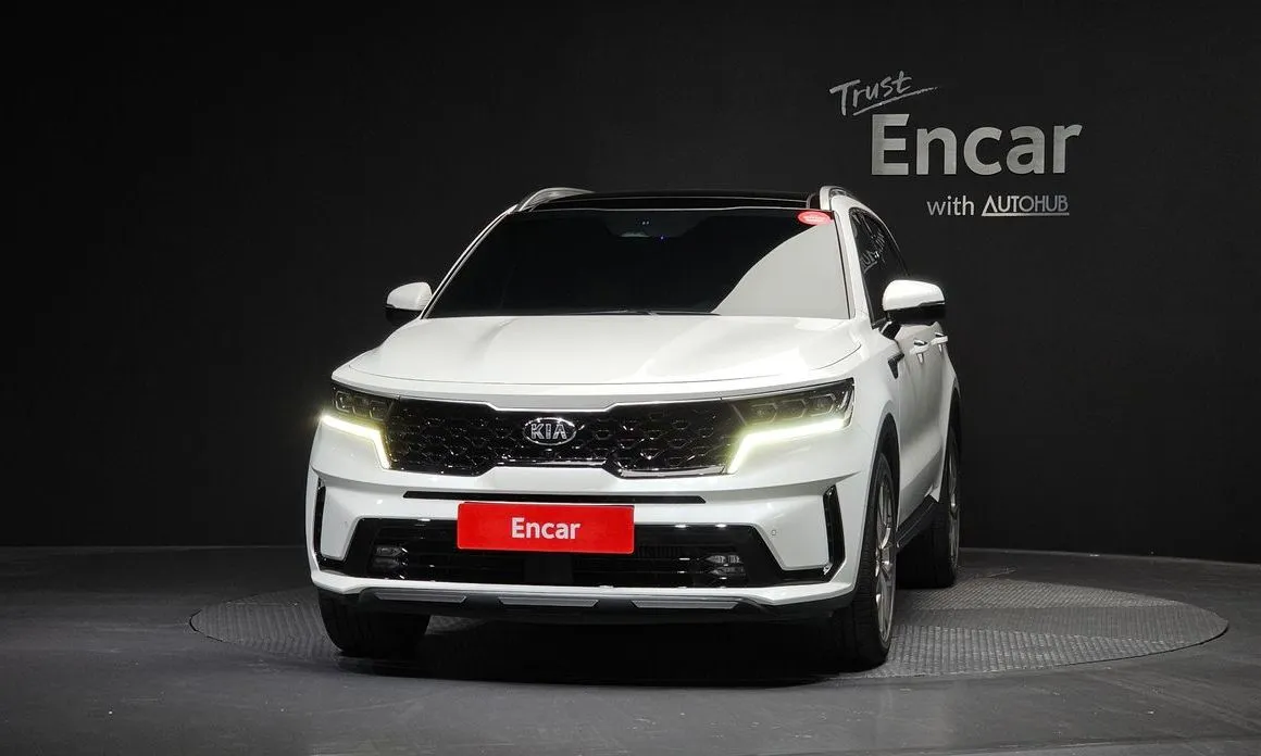 Kia Sorento — фото 5