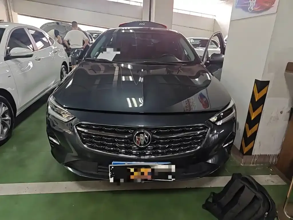 Buick Regal — фото 10