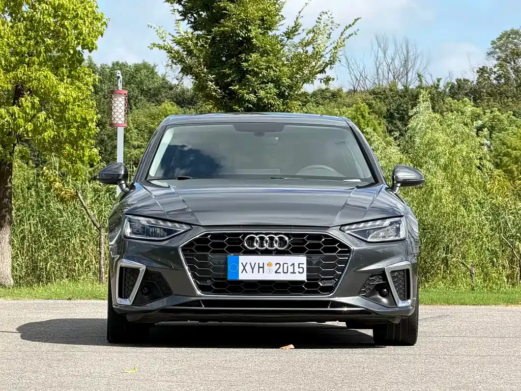 Audi A4L — фото 10