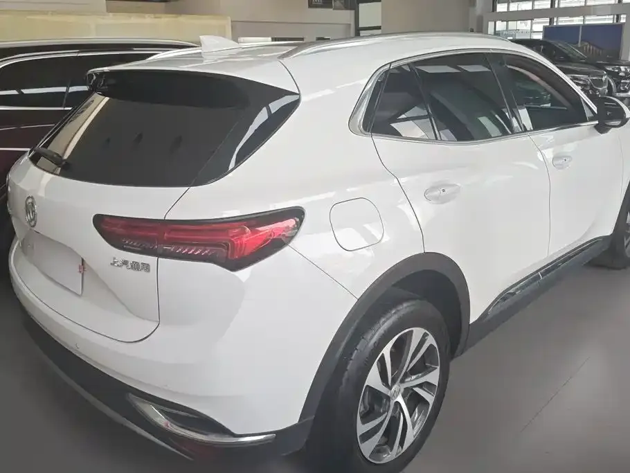 Buick Envision S — фото 2