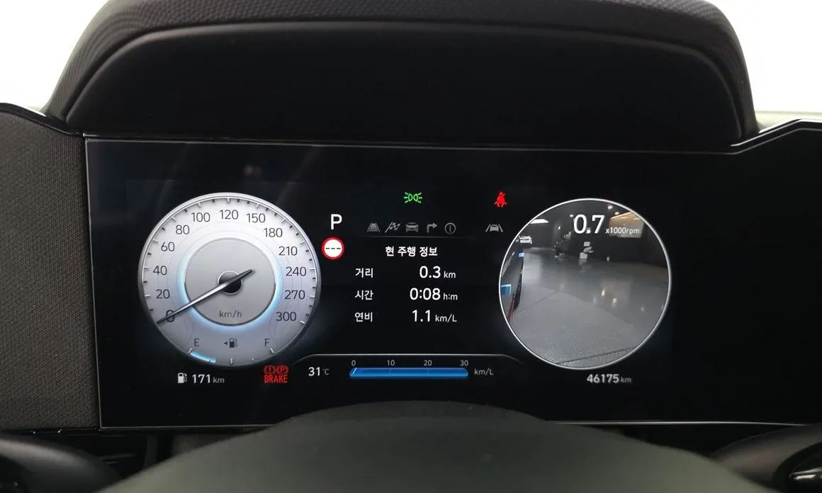Hyundai AVANTE — фото 2