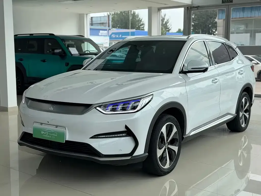 BYD PLUS New Energy — фото 1