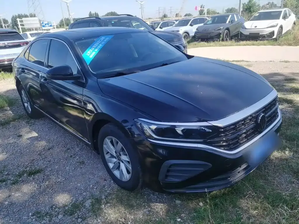 Volkswagen Passat — фото 7