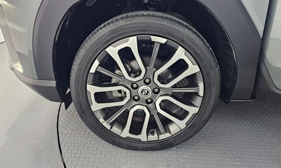 KG Mobility (Ssangyong) Torres — фото 8