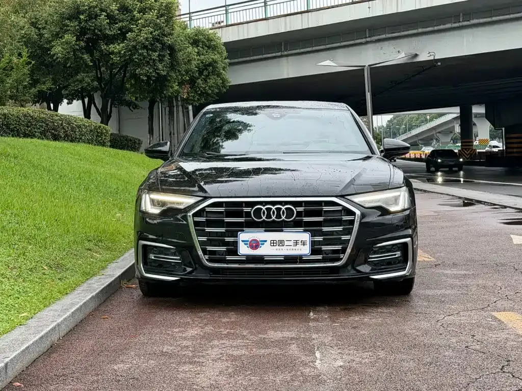 Audi A6L — фото 7