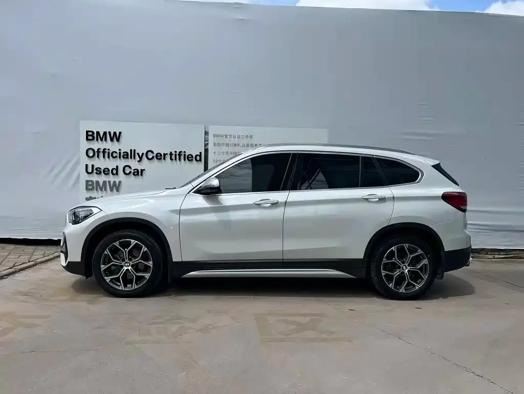 BMW X1 — фото 2