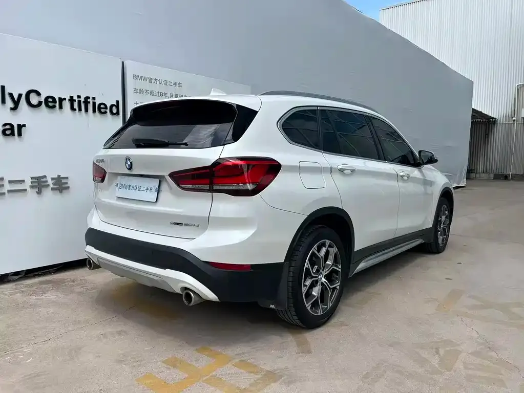 BMW X1 — фото 4