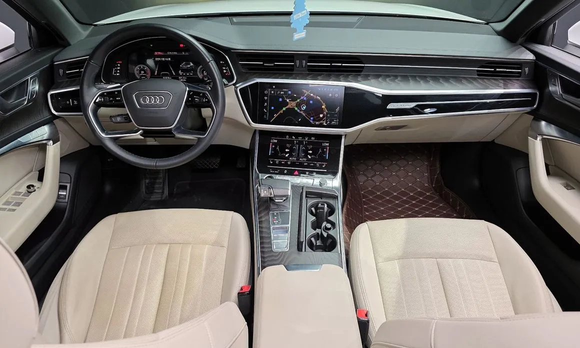 Audi A6 — фото 7