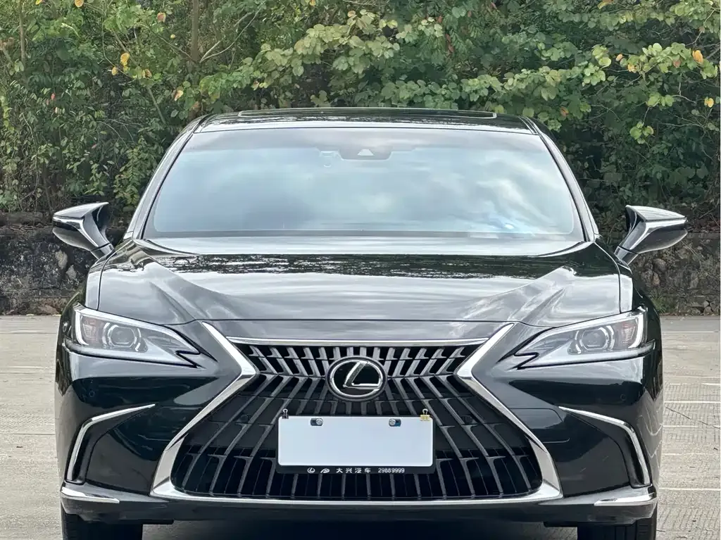Lexus ES — фото 3