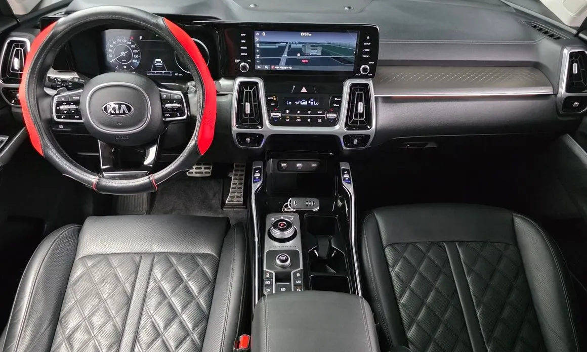 Kia Sorento — фото 8