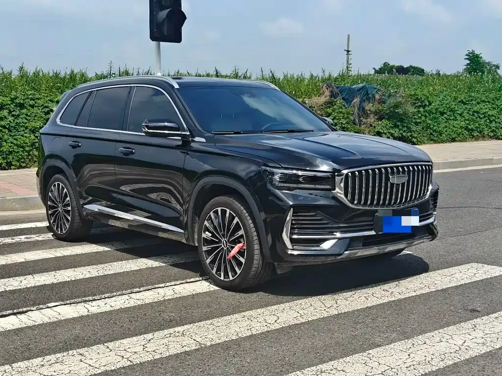 Geely Xingyue L — фото 10