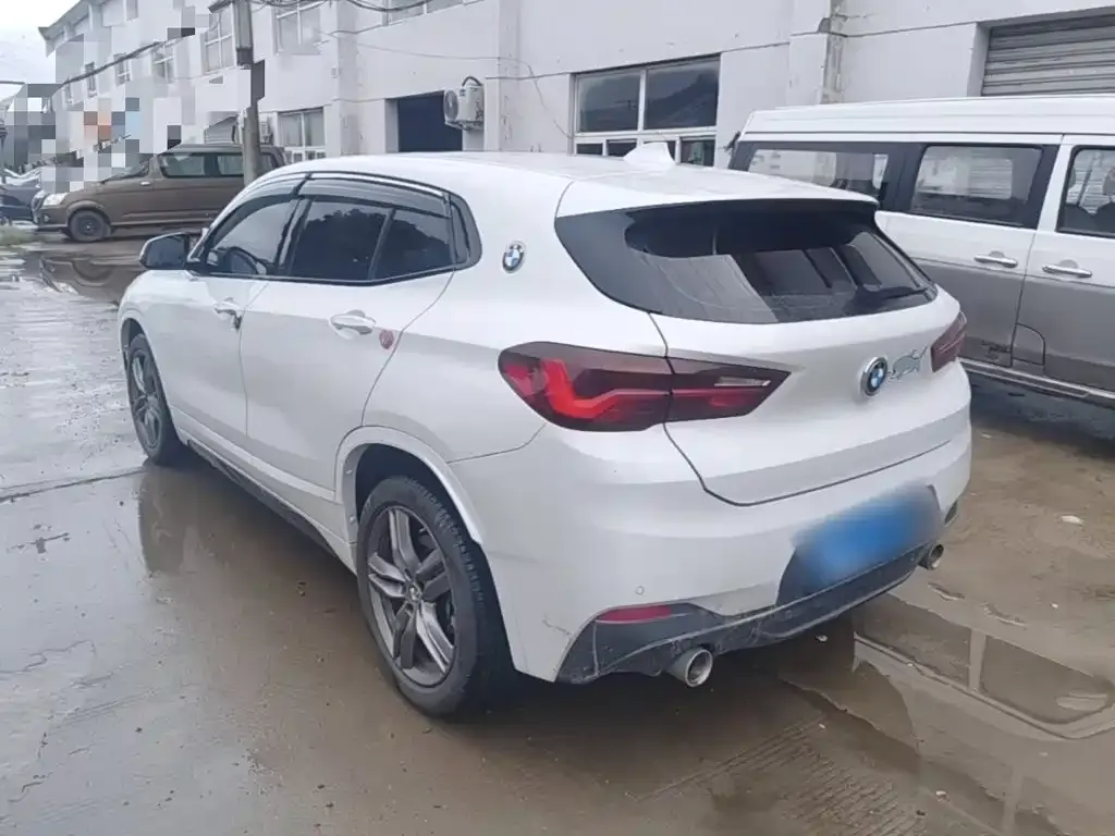 BMW X2 — фото 9
