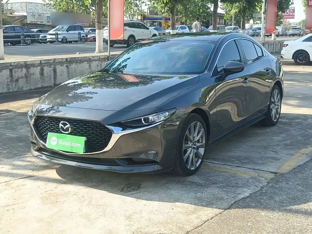 Mazda 3 Axela — фото 1