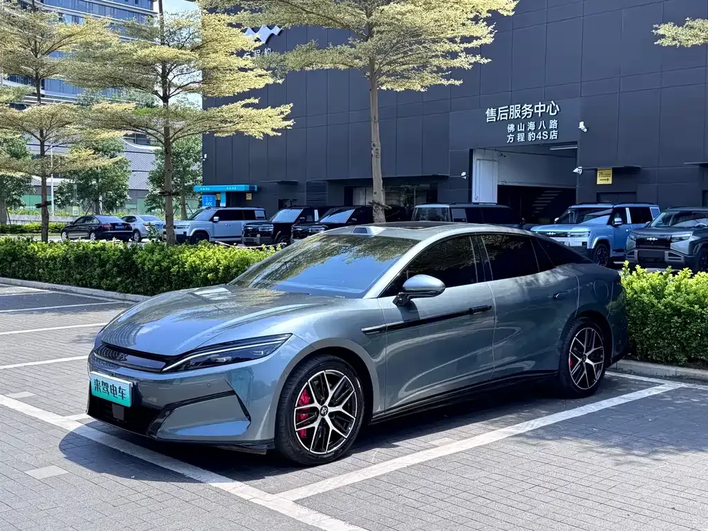 BYD Han L — фото 1