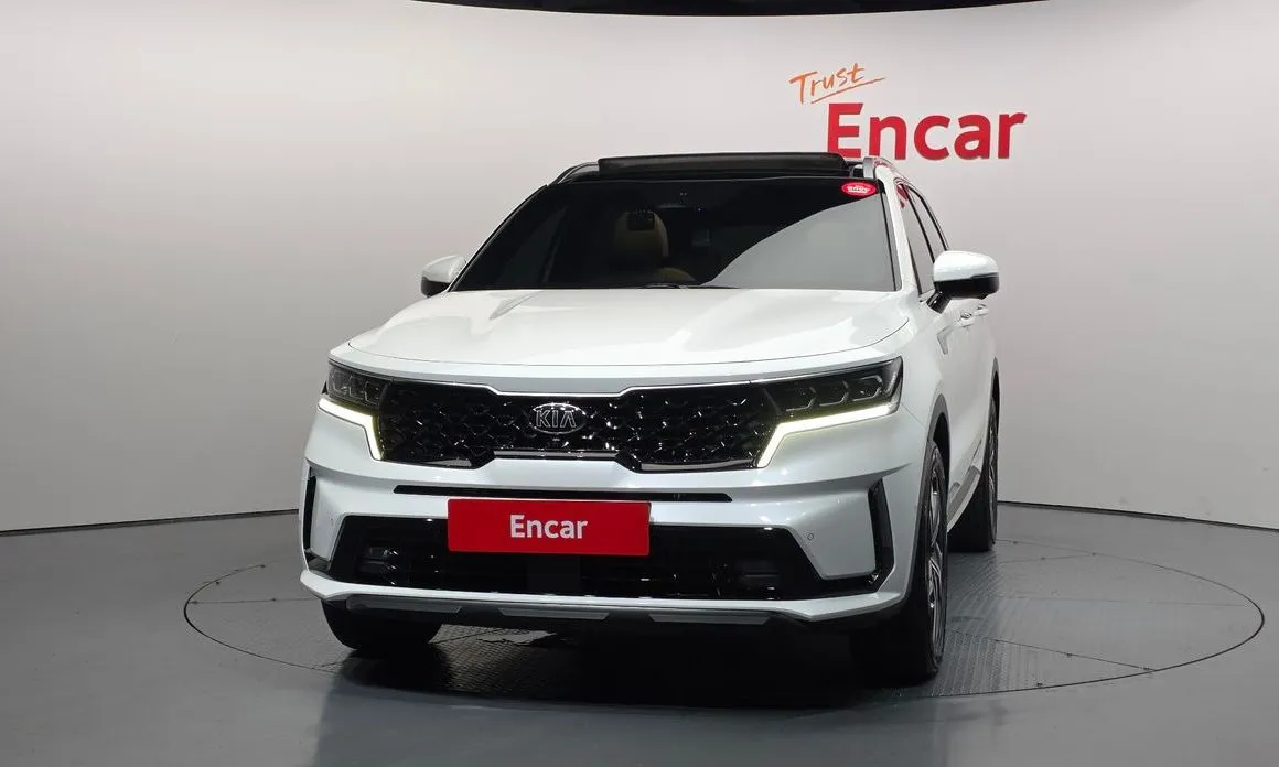 Kia Sorento — фото 5