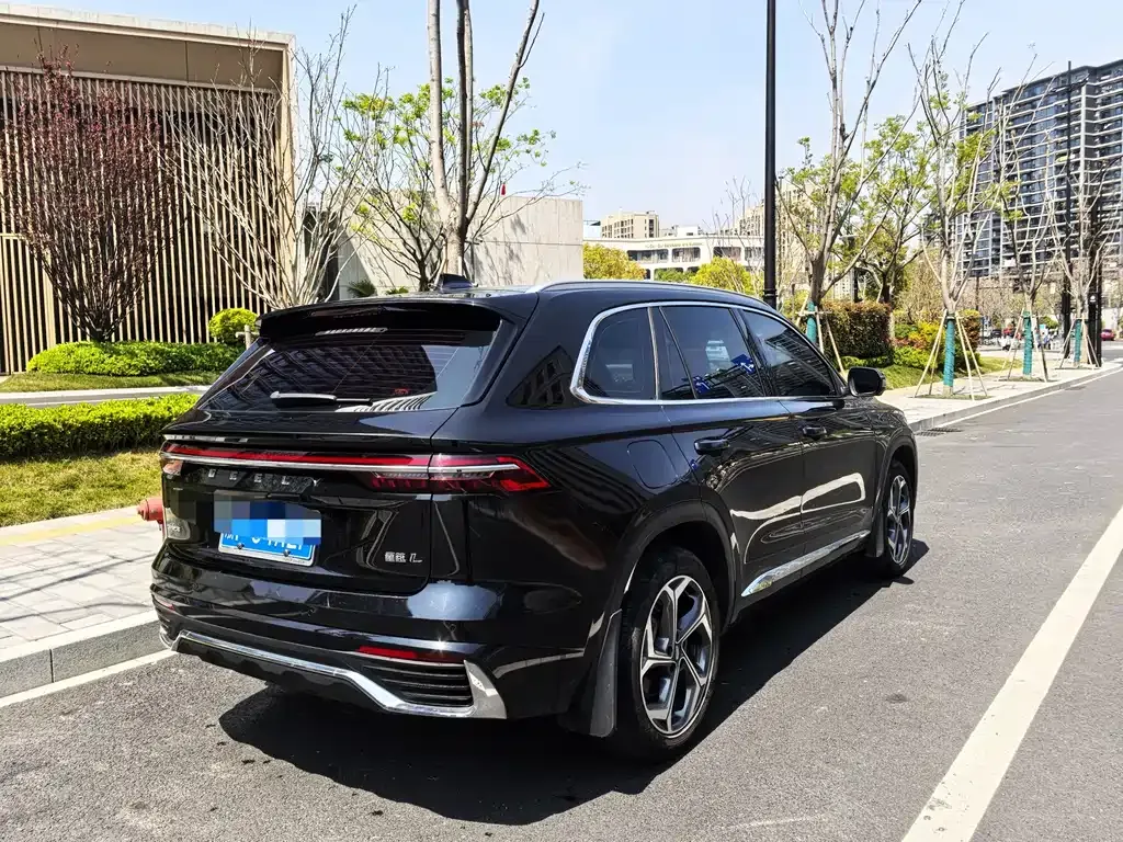 Geely Xingyue L — фото 3