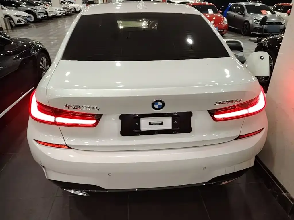 BMW 3 Series — фото 10