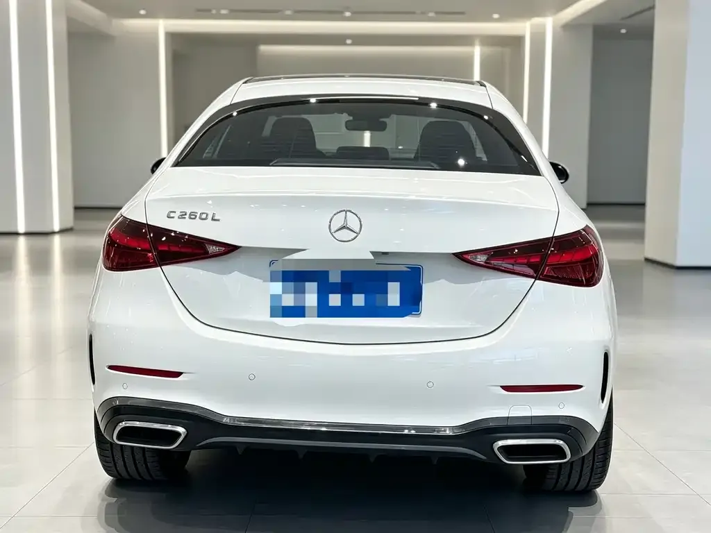 Mercedes-Benz C-Class — фото 7