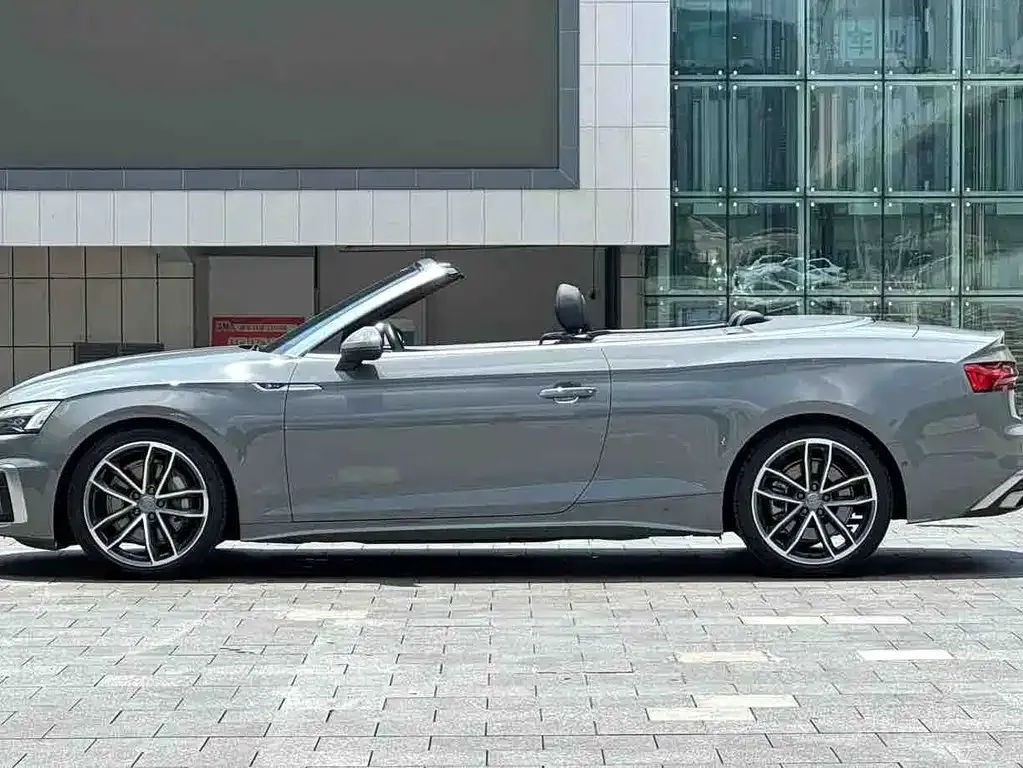 Audi A5 (Import) — фото 2