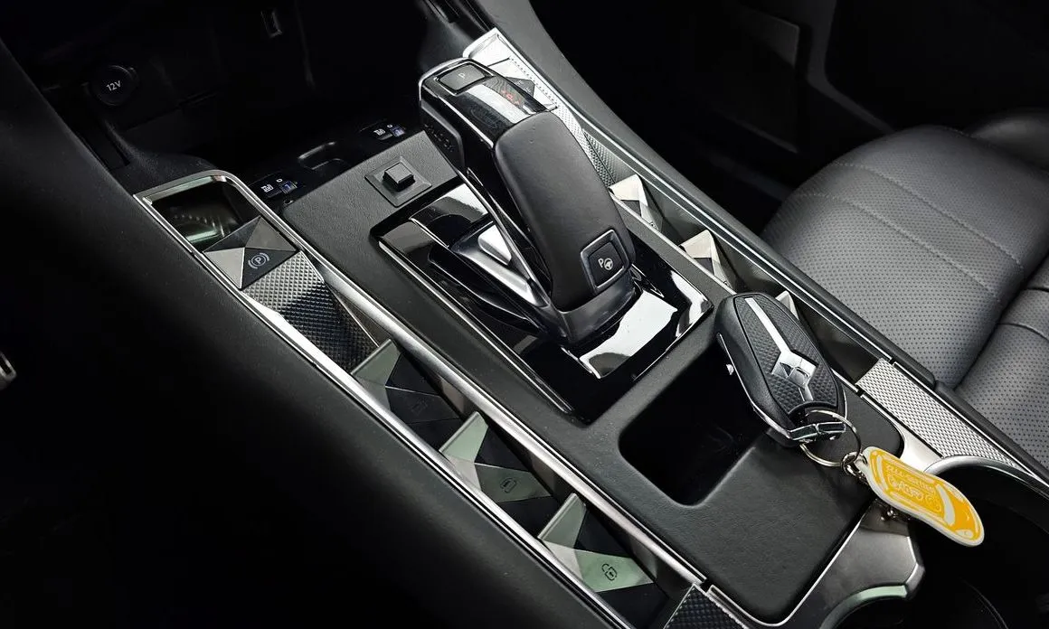 Citroen (DS) DS7 — фото 10