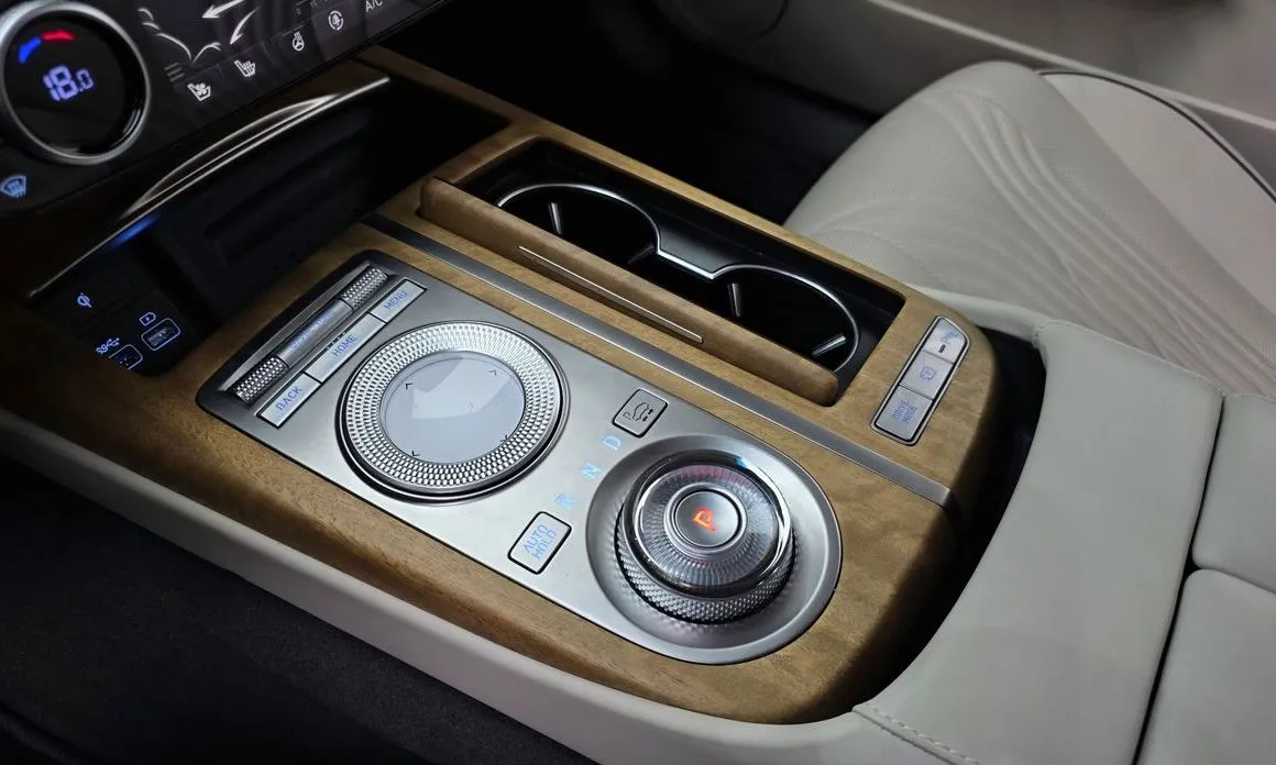 Genesis G80 — фото 10
