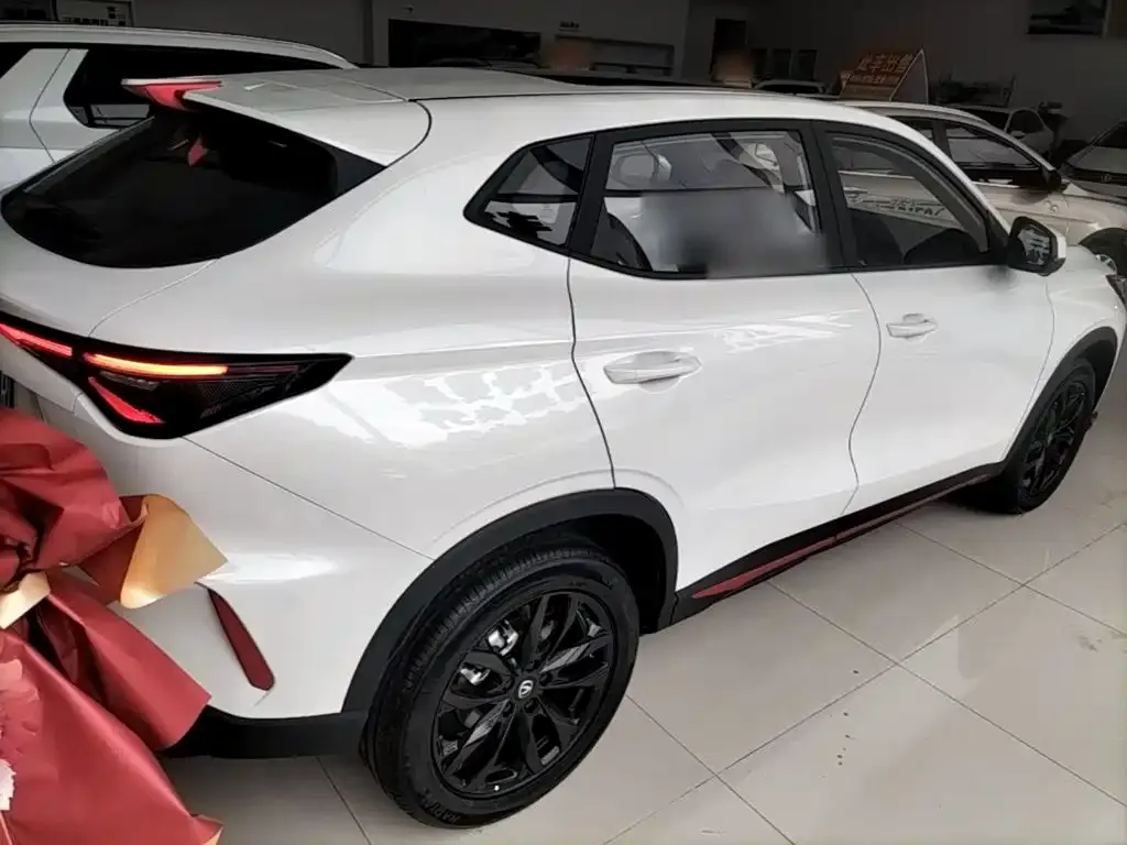 Changan X5 PLUS — фото 2