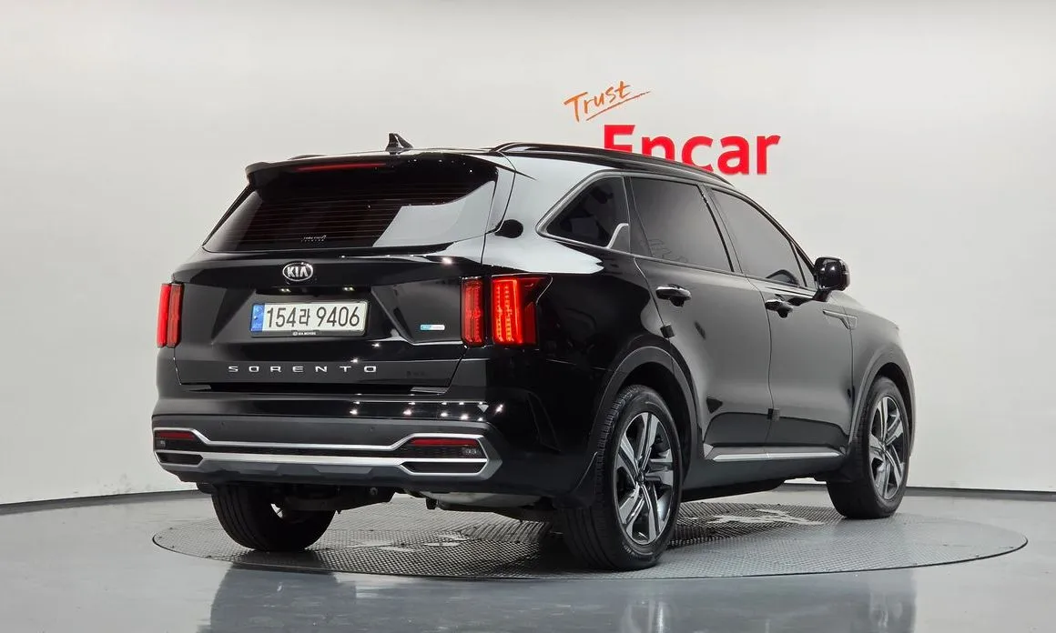 Kia Sorento — фото 8