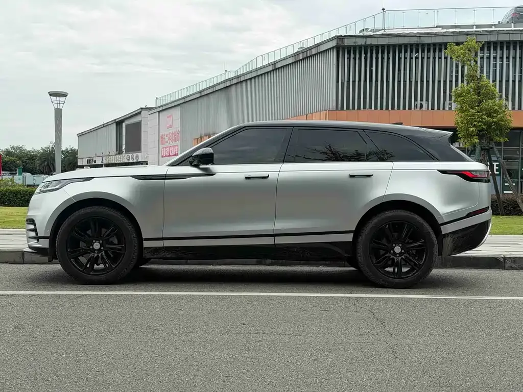 Land Rover Velar — фото 2