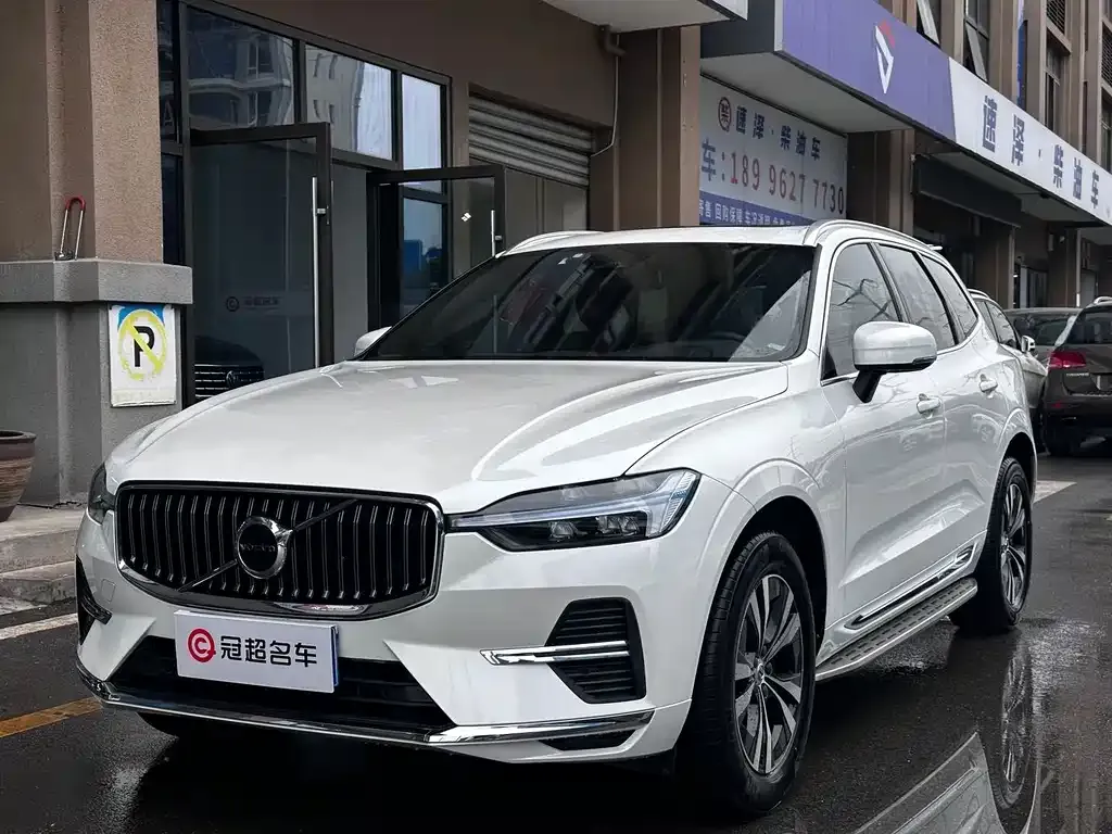 Volvo XC60 — фото 2