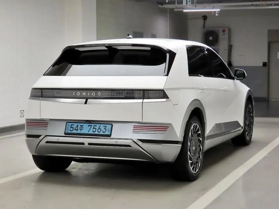 Hyundai Ioniq5 — фото 10