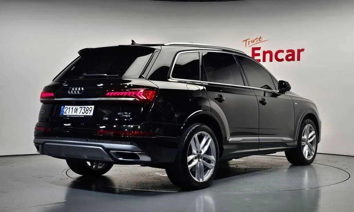 Audi Q7 — фото 4