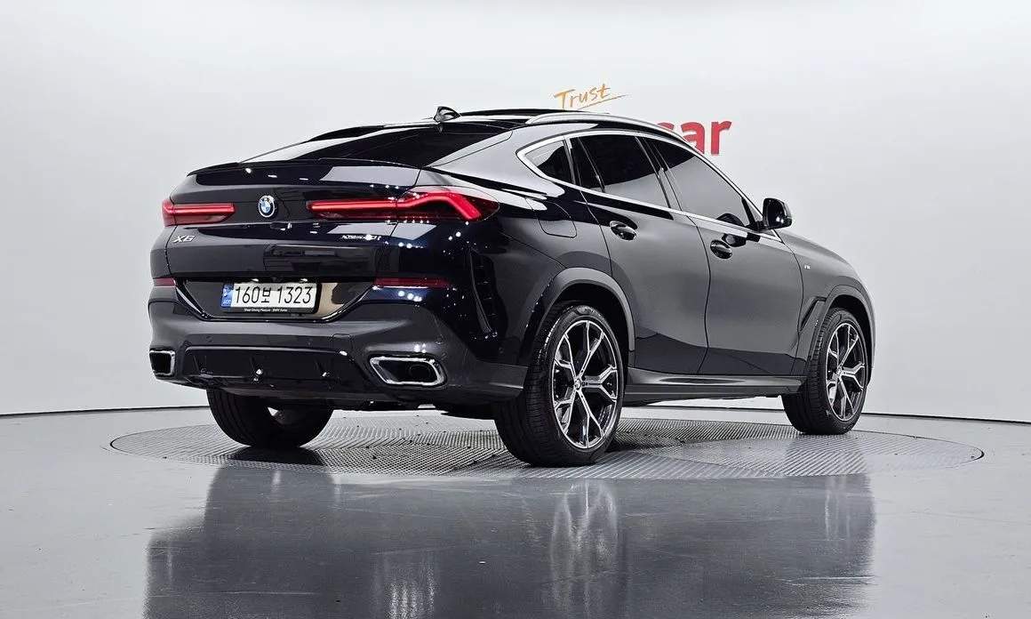BMW X6 — фото 2